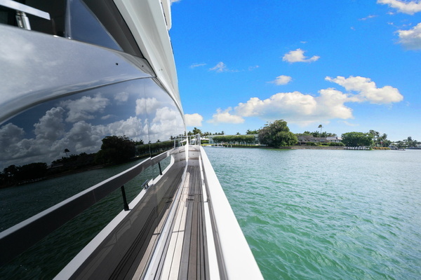 2026 Azimut 62
