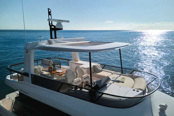 62ft Azimut Yacht For Sale