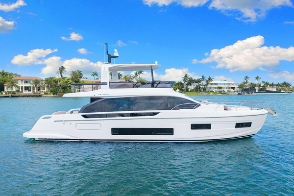 2026 Azimut 62