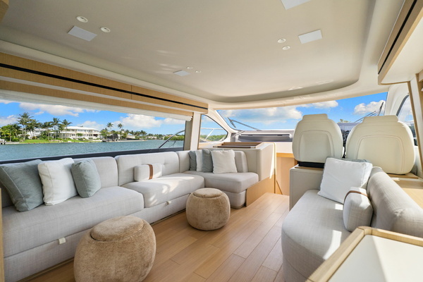 2026 Azimut 62