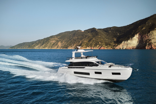 62ft Azimut Yacht For Sale