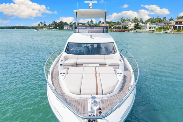 2026 Azimut 62