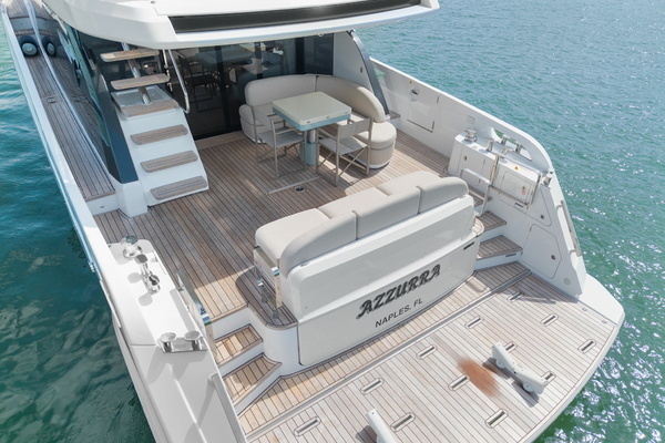 2026 Azimut 62