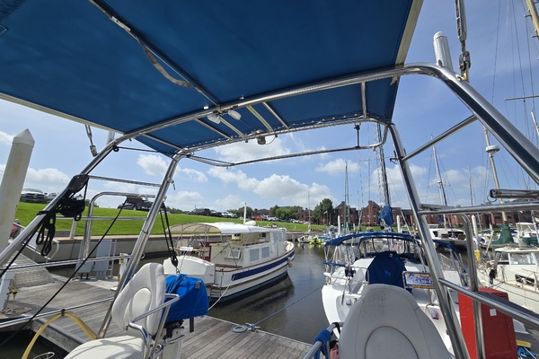 Damn Skippy 42ft Endeavour Yacht For Sale