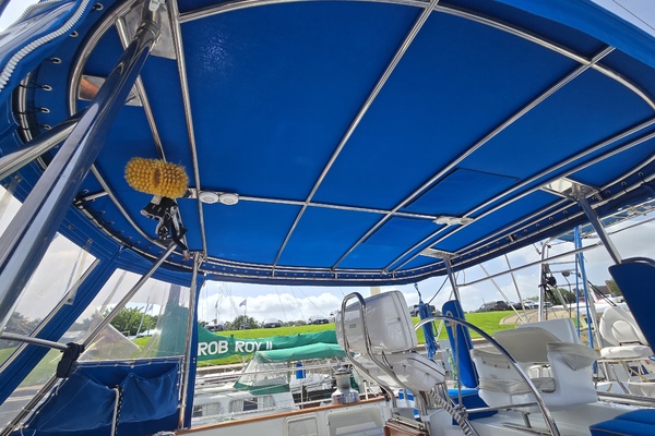 Damn Skippy 42ft Endeavour Yacht For Sale
