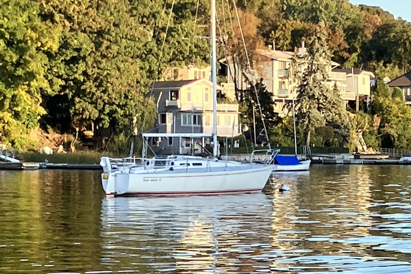 30ft J Boats Yacht For Sale