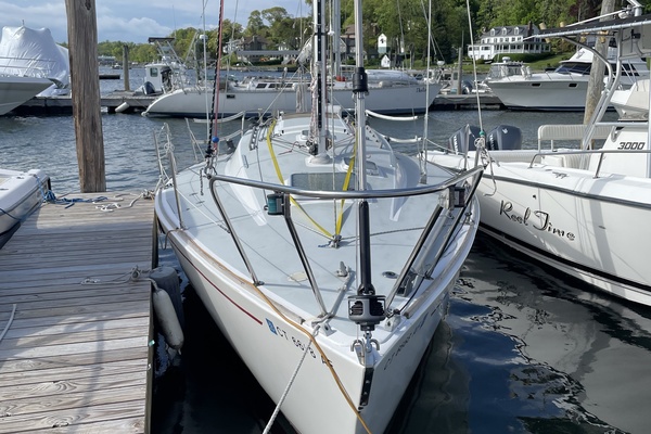 30ft J Boats Yacht For Sale