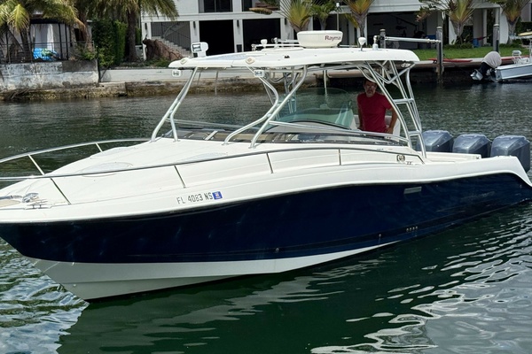 33ft Hydra Sports Yacht For Sale