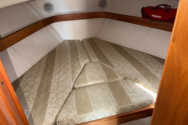 34ft Mainship Yacht For Sale