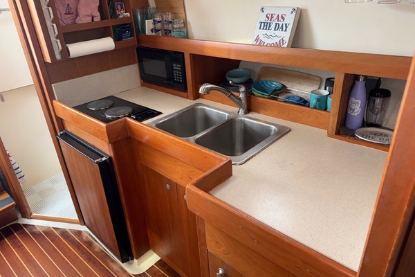 34ft Mainship Yacht For Sale