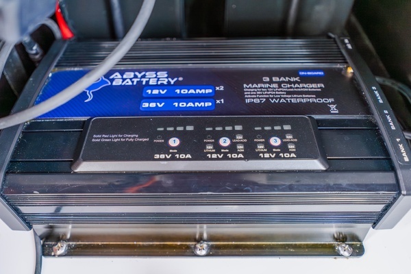 2023 Freeman 28