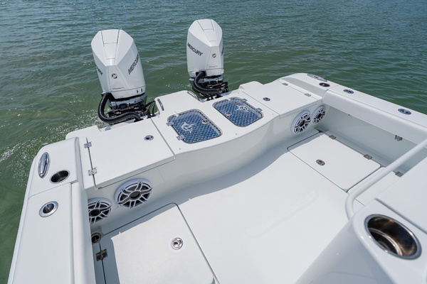 28ft Freeman Yacht For Sale