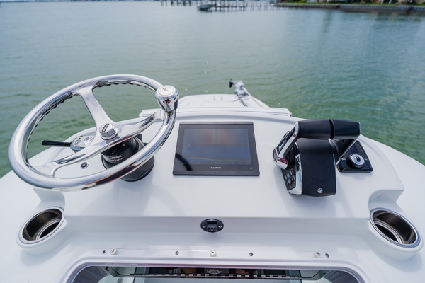 28ft Freeman Yacht For Sale