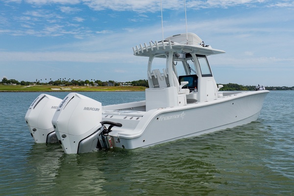 28ft Freeman Yacht For Sale