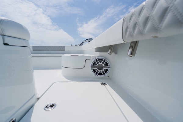 28ft Freeman Yacht For Sale
