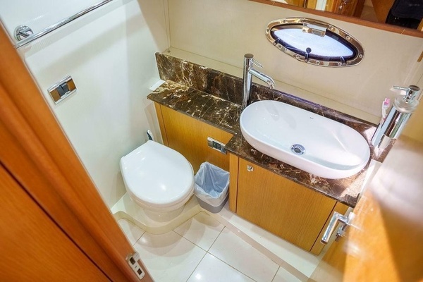 AQUAHOLIC 48ft Sunseeker Yacht For Sale