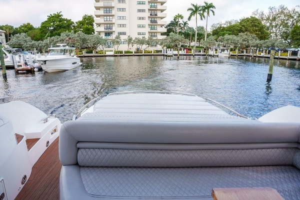 AQUAHOLIC 48ft Sunseeker Yacht For Sale