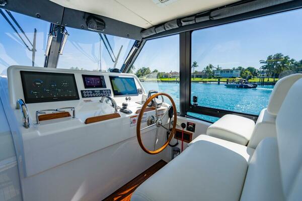 Spyhop 46ft MJM Yacht For Sale