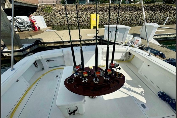 Photo of the 2004 Cabo 