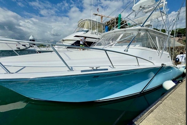 40-ft-Cabo-2004-- Quepos  Costa Rica  yacht for sale