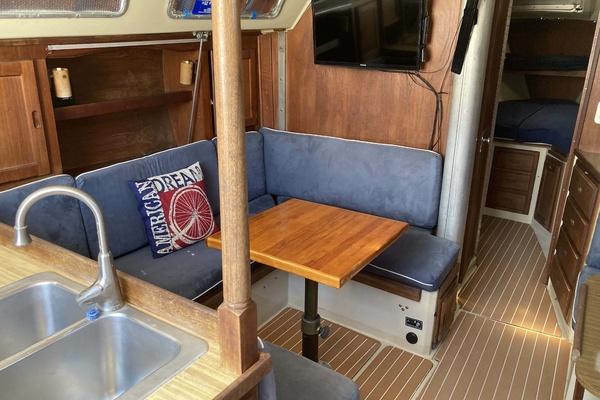 36ft Catalina Yacht For Sale