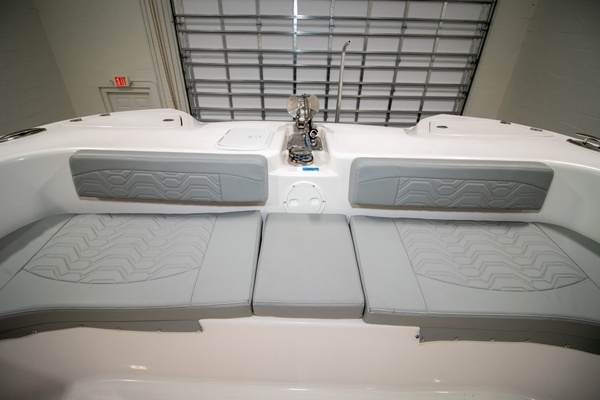 2023 Twin Vee 34