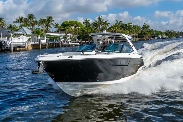 37ft Monterey Yacht For Sale