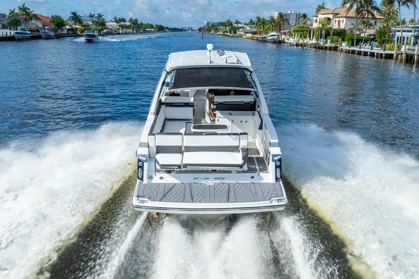 37ft Monterey Yacht For Sale