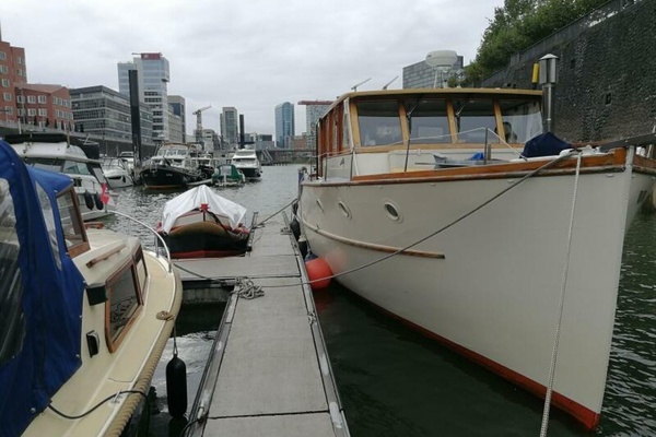 NAN 50ft Monk Yacht For Sale