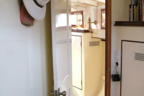 NAN 50ft Monk Yacht For Sale