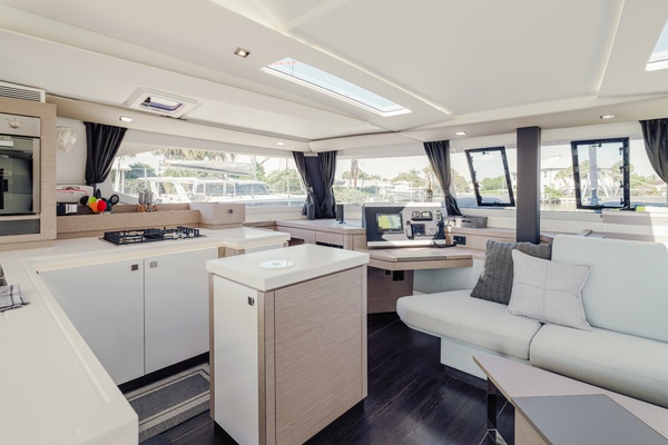 Aila 47ft Fountaine Pajot Yacht For Sale
