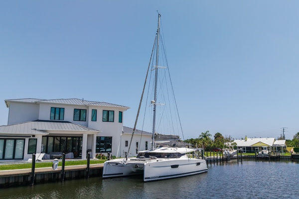 Aila 47ft Fountaine Pajot Yacht For Sale