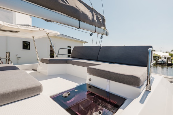 Aila 47ft Fountaine Pajot Yacht For Sale