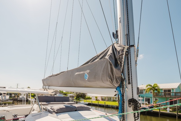 Aila 47ft Fountaine Pajot Yacht For Sale