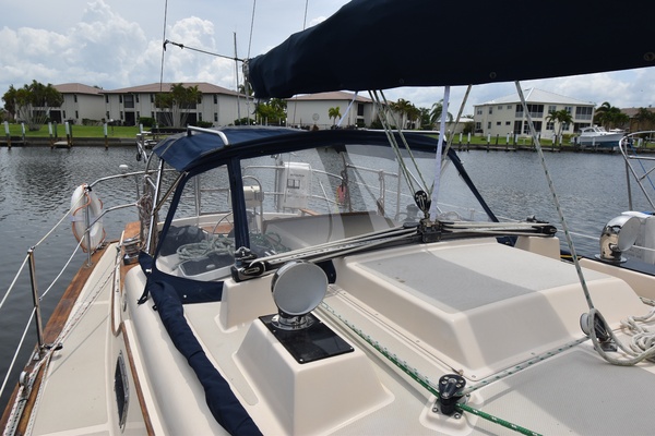 WHIMSY 32ft Island Packet Yacht For Sale