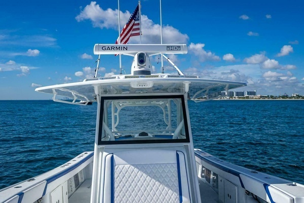 2023 Yellowfin 39