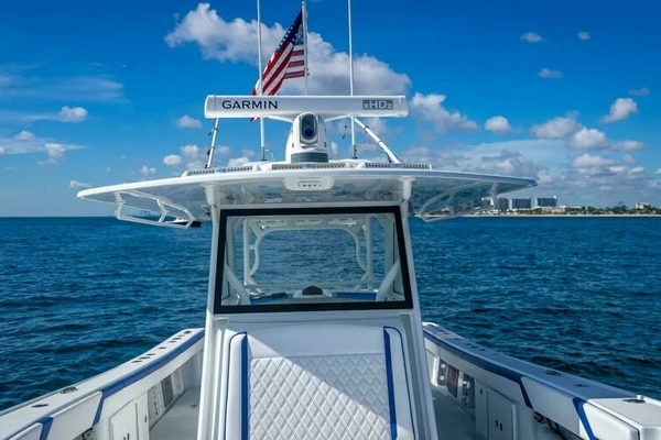 2023 Yellowfin 39