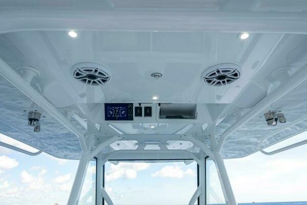 39ft Yellowfin Yacht For Sale