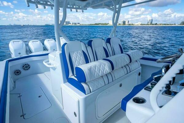 39ft Yellowfin Yacht For Sale