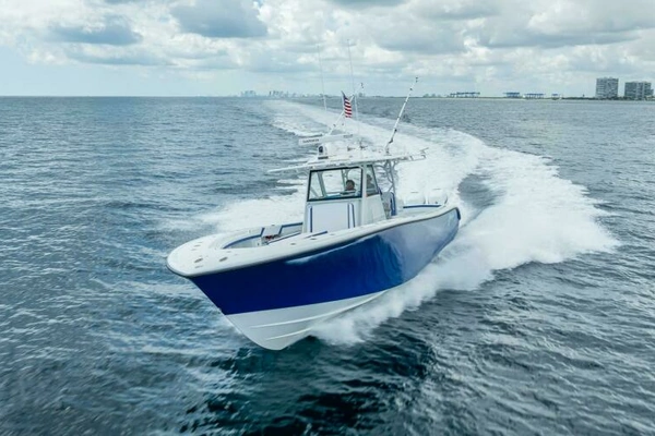 2023 Yellowfin 39