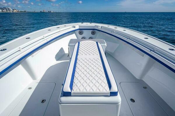 39ft Yellowfin Yacht For Sale
