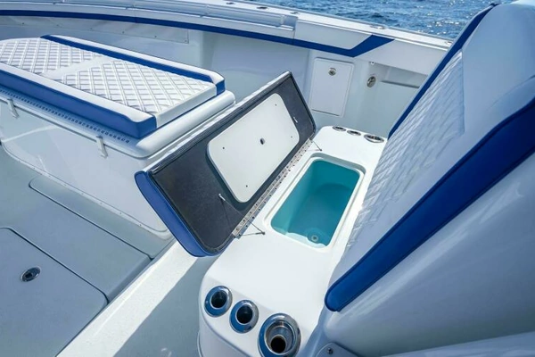 2023 Yellowfin 39