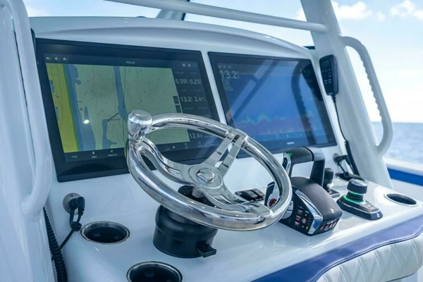 2023 Yellowfin 39