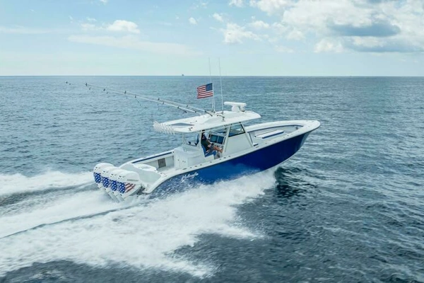 2023 Yellowfin 39