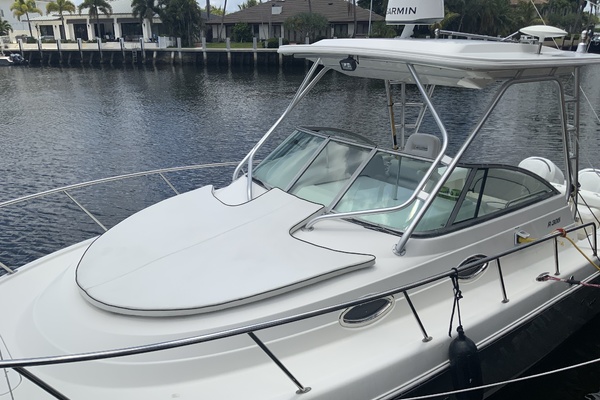 2007 Robalo R305WA 30ft Robalo Yacht For Sale
