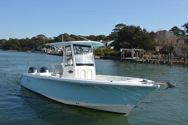 2017 Sea Hunt 25