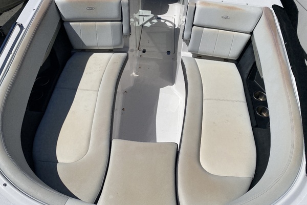27ft Regal Yacht For Sale
