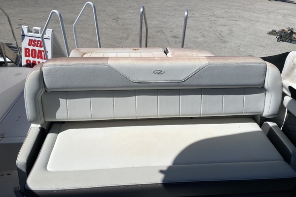 27ft Regal Yacht For Sale
