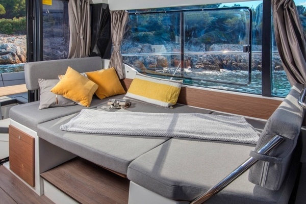 34ft Jeanneau Yacht For Sale
