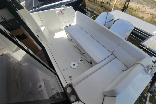 34ft Jeanneau Yacht For Sale